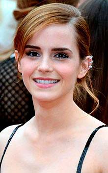 Does Emma Watson Smoke? - vooxpopuli.com